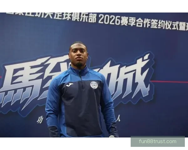 陕西联合对阵石家庄功夫 三外援挑战二外援 糜昊伦冯伯元首发领衔对决